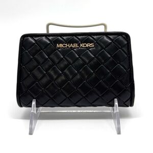 Michael Kors Medium Quilted Bifold Zip Chain Wallet Black